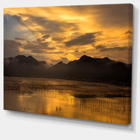 Sunrise in Xiapu County - Landscape Photo Canvas Print