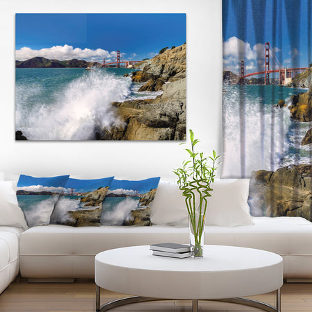 Golden Gate Bridge in San Francisco - Large Seashore Canvas Print