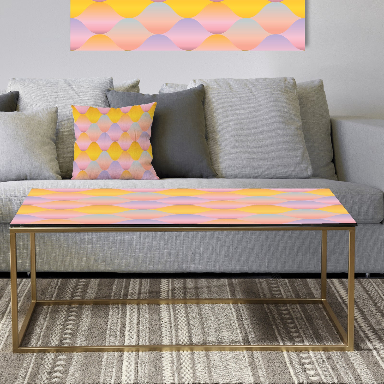 Golden Geometrical Diamond Pattern II - Metal Glam Coffee Table