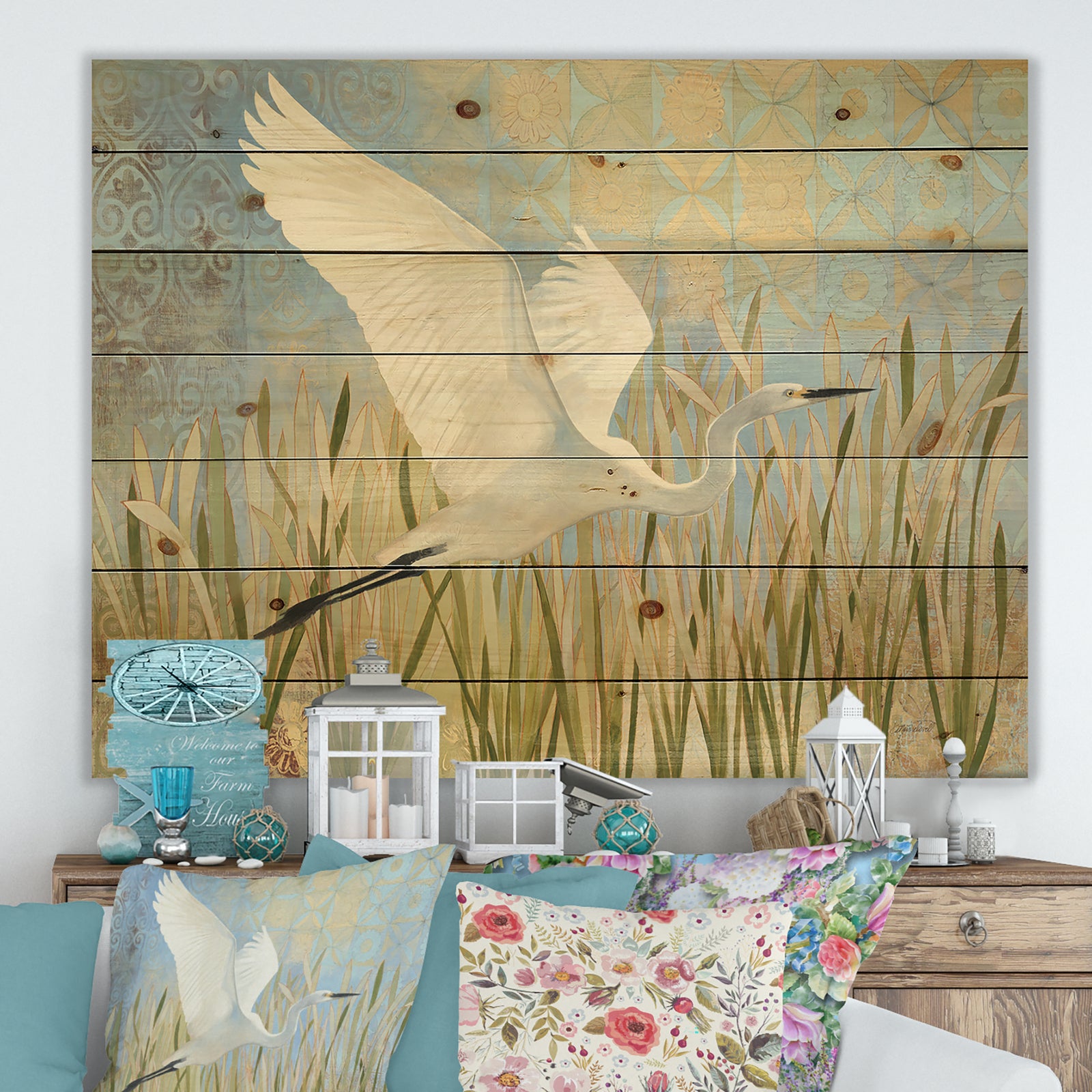 Snowy Egret in Flight vII - Farmhouse Print on Natural Pine Wood