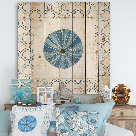 Blue Conch Shell On Blue Coastal Pattern - Nautical & Coastal Print on Natural Pine Wood